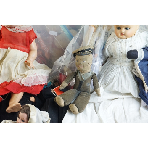 63 - Quantity of various 20th dolls to include bisque, plastic and cloth examples, featuring Jays of Dubl... 