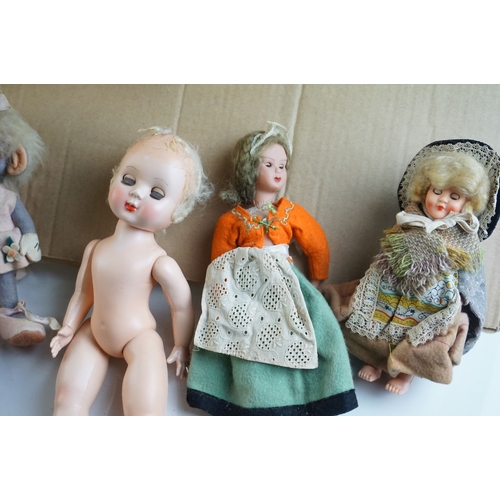 64 - Large quantity of mid 20th C onwards dolls and toys to include 2 x original Polly Pockets, tourist d... 