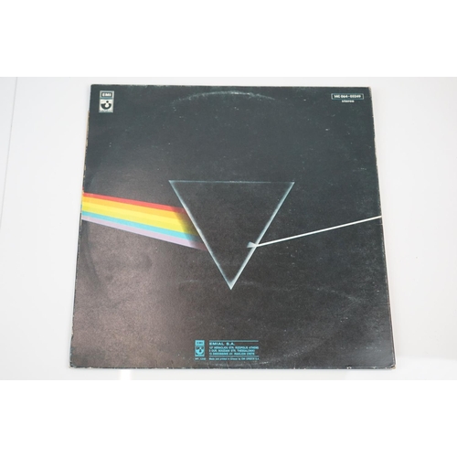 197 - Vinyl - Pink Floyd Dark Side Of The Moon (Harvest 14C 064 05249) Greek pressing.  Sleeve has shelf w... 