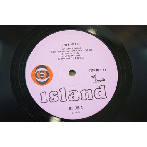 262 - Vinyl - Jethro Tull This Was LP on Island ILP985 mono, pink label, orange/black circle logo, vinyl v... 