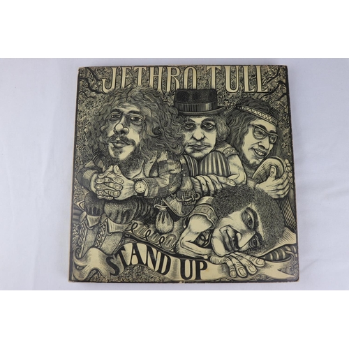 278 - Vinyl - Vinyl - Jethro Tull Stand Up LP on Island ILPS9130 stereo, pink label with circle logo, pop ... 