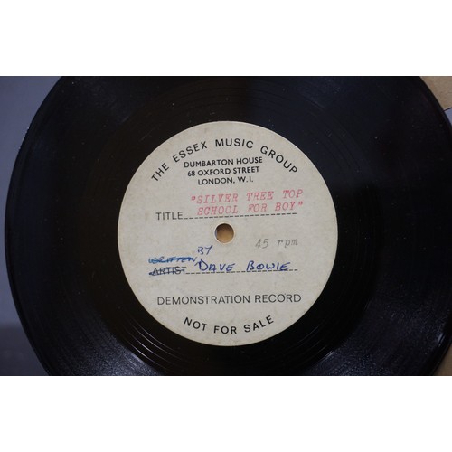 298 - Vinyl - David Bowie - A Single sided acetate demo for the song ' Silver Tree Top School For Boys ' (... 