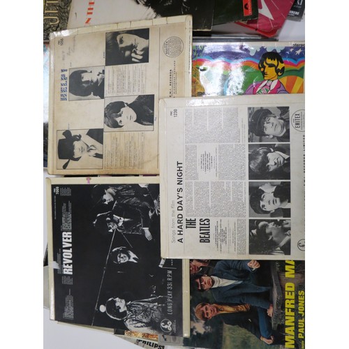 280 - Vinyl - 23 LPs to include The Beatles X 3 (Revolver, Hard Days Night, Help), Taste x 2 (On The Board... 