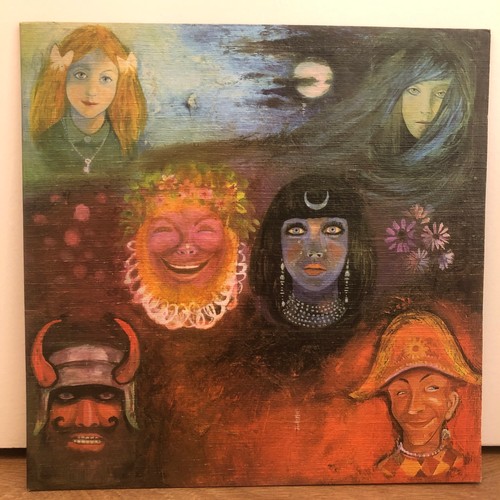 468 - Vinyl - King Crimson In The Wake Of Poseidon (ILPS 9127)  first press with textured gatefold sleeve,... 