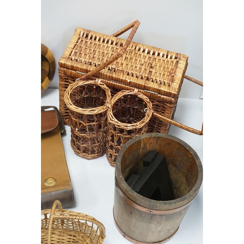 126 - Mixed Lot including Wooden Bowls, Wicker Basket, Leather Briefcase / Satchell