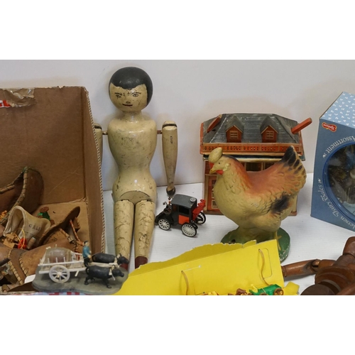 129 - Mixed lot of Vintage Toys including a large 19th century style Wooden Peg Doll, 43cms high, other Wo... 