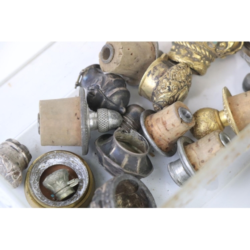 225 - A collection of vintage finials and stoppers.