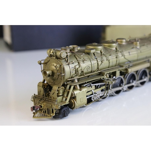 10 - Boxed Hallmark HO gauge ATSF Santa Fe 5000 Series Madam Queen 2-10-4 brass locomotive & tender made ... 