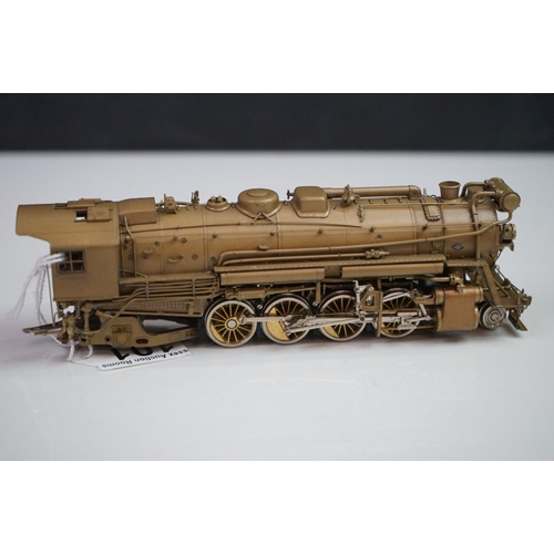 101 - Boxed Overland Models Inc HO gauge 2-8-2 brass locomotive & tender, unpainted, appearing excellent w... 