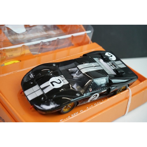 1013 - Three boxed Slot it Le Mans Collection slot cars to include CW10 Ford mkII n 2 1966, CW03 Jaguar XJR... 