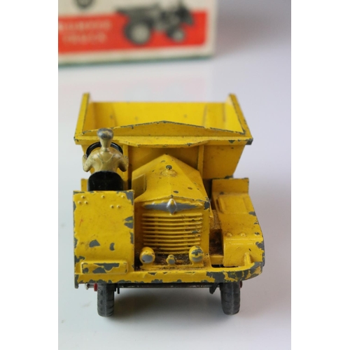 1056 - Two boxed Dinky Supertoys diecast models to include 561 Blaw Knox Bulldozer and 562 Dumper Truck, bo... 