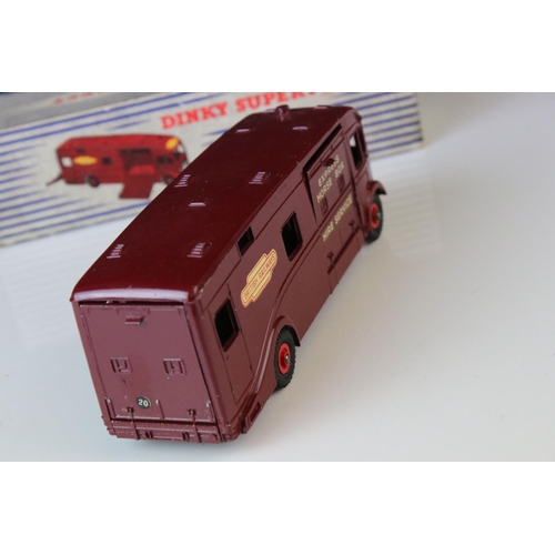 1057 - Boxed Dinky Supertoys 981 Horse Box diecast model in vg condition with some paint chips, decals main... 