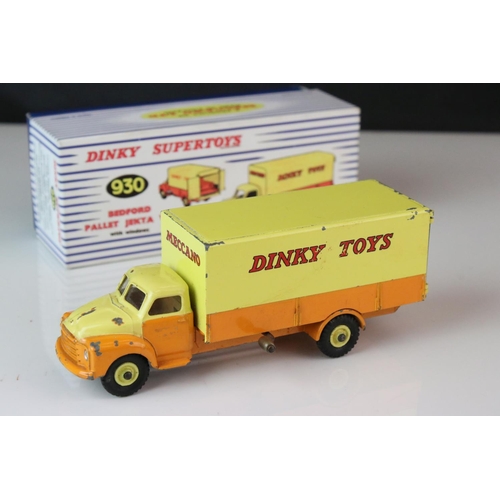 1059 - Boxed French 38A / 895 Camion Unic Multibenne Marrel diecast model, diecast vg with some paint chips... 