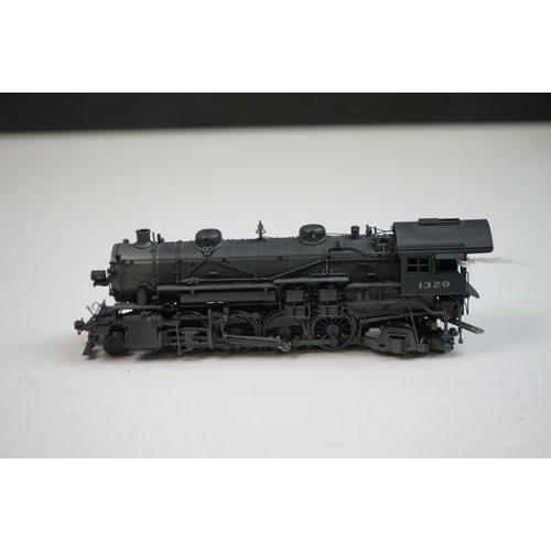 106 - Boxed Key Imports HO gauge New York Central #1320 H-5P Class 2-8-2 Ski brass locomotive & tender, ma... 