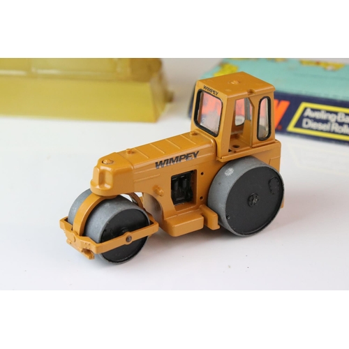 1064 - Boxed Dinky 279 Aveling-Barford Diesel Roller diecast model with Wimpey decals, diecast excellent, d... 