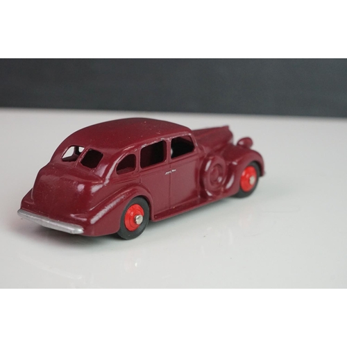 1073 - 12 Mid 20th C Dinky diecast road models to include Buick Roadmaster, Plymouth Plaza, 545 De Soto 59 ... 