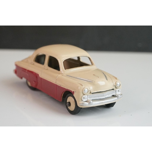 1075 - 12 Mid 20th C Dinky diecast road models to include 179 Studebaker President, 133 Cunningham, Plymout... 