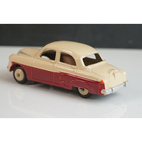 1075 - 12 Mid 20th C Dinky diecast road models to include 179 Studebaker President, 133 Cunningham, Plymout... 