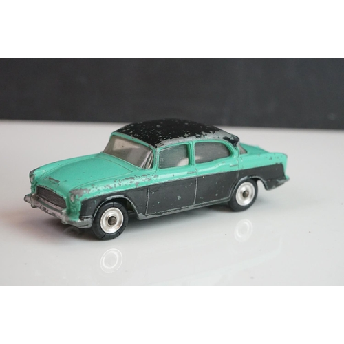 1077 - 12 Mid 20th C Dinky diecast road models to include Humber Hawk x 3, Packard x 3, 180 Packard Clipper... 