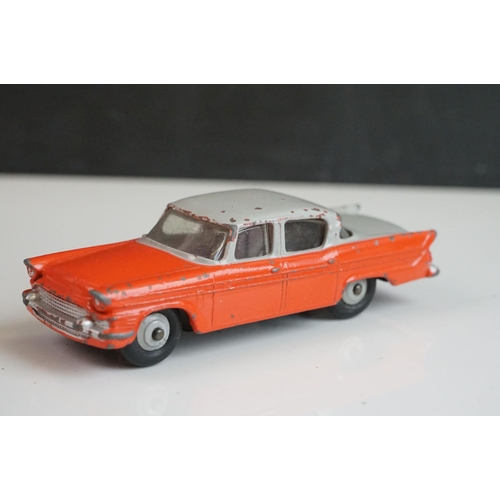 1077 - 12 Mid 20th C Dinky diecast road models to include Humber Hawk x 3, Packard x 3, 180 Packard Clipper... 