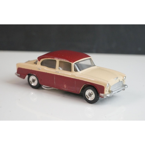 1077 - 12 Mid 20th C Dinky diecast road models to include Humber Hawk x 3, Packard x 3, 180 Packard Clipper... 