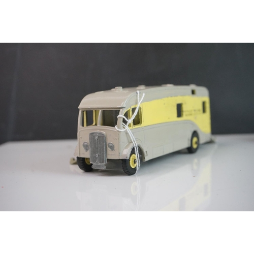 1083 - Two Dinky Supertoys Horsebox with Newmarket Racehorse decals, play worn