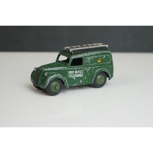 1087 - 13 Mid 20th C Dinky play worn diecast models to include Vanguard x 2, Chrysler, Armstrong Siddeley, ... 