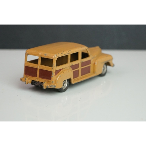 1087 - 13 Mid 20th C Dinky play worn diecast models to include Vanguard x 2, Chrysler, Armstrong Siddeley, ... 