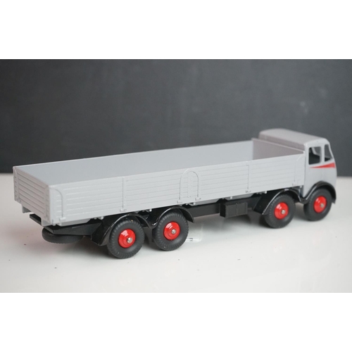 1091 - Three Dinky Foden diecast models, all variants, Tanker in two tone blue, remaining two feature repla... 