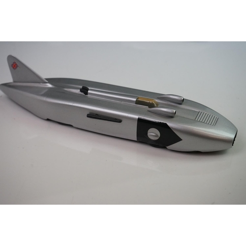 1093 - 11 White Melt land speed record models to include 9 x Western Models featuring Eyston's Thunderbolt ... 