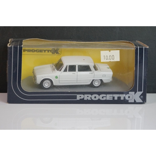 1119 - 11 Boxed / cased Protettok diecast models, various series