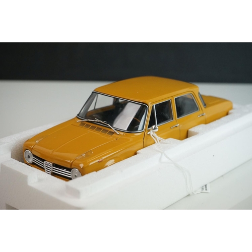 1122 - Boxed Pauls Model Art Minichamps 1:18 Alfa Romeo Giulia 1300 Super 1970 diecast model, diecast excel... 