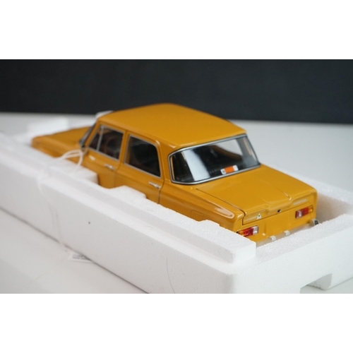 1122 - Boxed Pauls Model Art Minichamps 1:18 Alfa Romeo Giulia 1300 Super 1970 diecast model, diecast excel... 