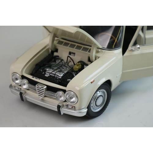 1124 - Boxed Pauls Model Art Minichamps 1:18 Alfa Romeo Guilia Super 1970 in white diecast model contained ... 