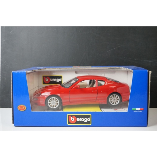 1132 - 13 x Boxed 1:18 scale Burago diecast models to include 3015 Mercedes Benz 300 SL (1954), 3025 Dodge ... 