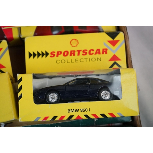 1141 - 20 x Boxed and carded diecast models to include Corgi 52029 480 Renown, Maisto 9632 Fiat Marea Weeke... 