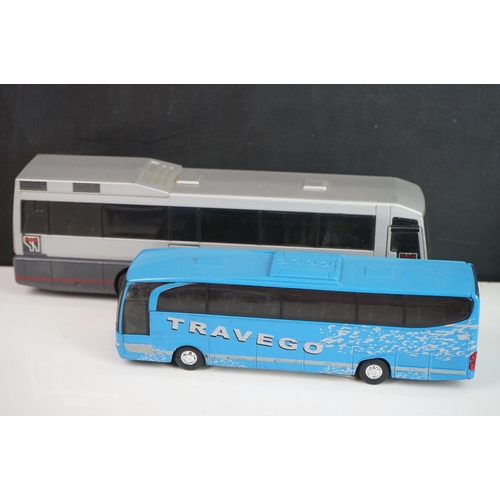 1147 - 22 x Playworn diecast buses featuring NZG, Matchbox, Majorette, Lledo, etc