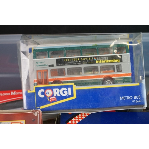 1153 - 24 x Boxed Corgi diecast models to include 42707 Van Hool Alizee, C675/16 Metrobus, C769/8 Volvo Bus... 