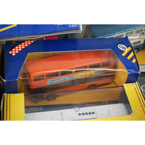 1153 - 24 x Boxed Corgi diecast models to include 42707 Van Hool Alizee, C675/16 Metrobus, C769/8 Volvo Bus... 