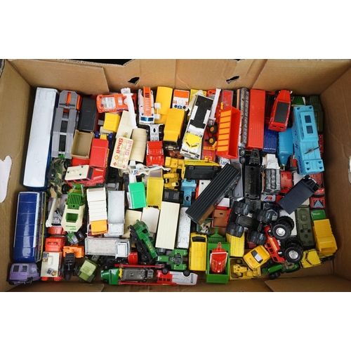 1158 - Large collection of play worn diecast and plastic models to include road and commercial examples to ... 