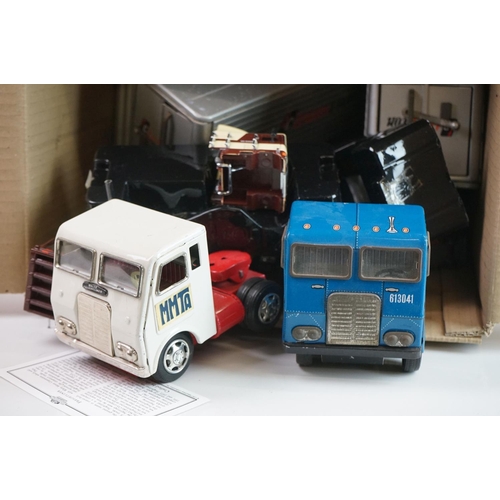 1169 - Two boxed diecast models to include Corgi 1101 Warner & Swasey 4418 Hydraulic Crane  and Shinsei Min... 