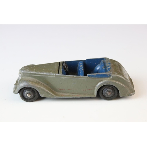 1184 - 12 Mid 20th C play worn Dinky diecast models to include 8 x racing cars, Rover 75, Vanguard etc