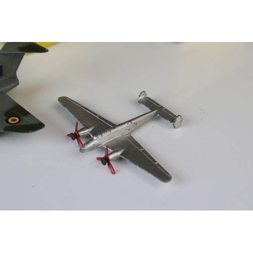 1188 - Three boxed Dinky diecast models /sets to include 70E Meteor Twin-Jet Fighter with 3 planes (Twin En... 