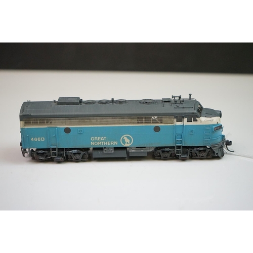 12 - Boxed Overland Models Inc HO gauge MEC F-3, Ph. II 'A #671A, 672A brass locomotive made by Ajin Prec... 