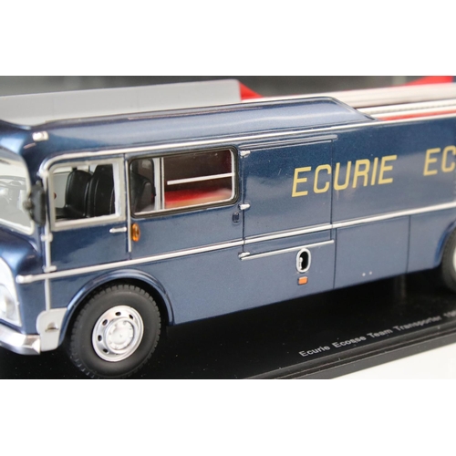 1202 - Cased 1:43 Spark Minimax S0285 Ecurie Ecosse Team Transporter 1959 diecast model, excellent