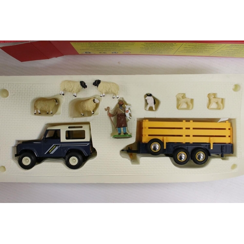 1204 - 21 Boxed diecast models to include 13 x Matchbox Models of Yesteryear mainly in cream boxes plus Cor... 