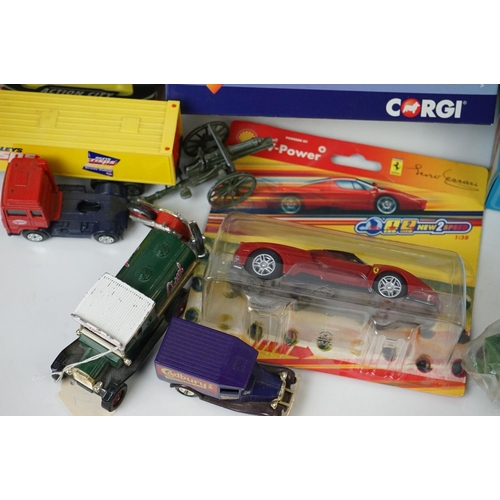 1241 - 18 Boxed diecast models to include 1980s Matchbox, Corgi Bloodhound SSC, Lledo etc plus unboxed exam... 