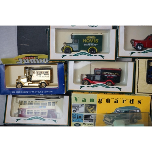 1242 - 35 x Boxed diecast models to include 2 x Corgi D980/1 Ford Popular Van and 90011 Mack B Open Pumper ... 