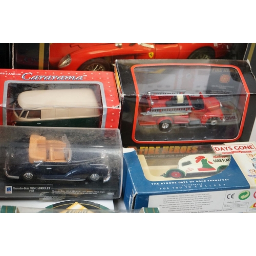 1242 - 35 x Boxed diecast models to include 2 x Corgi D980/1 Ford Popular Van and 90011 Mack B Open Pumper ... 