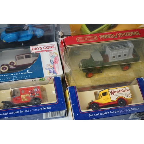 1242 - 35 x Boxed diecast models to include 2 x Corgi D980/1 Ford Popular Van and 90011 Mack B Open Pumper ... 